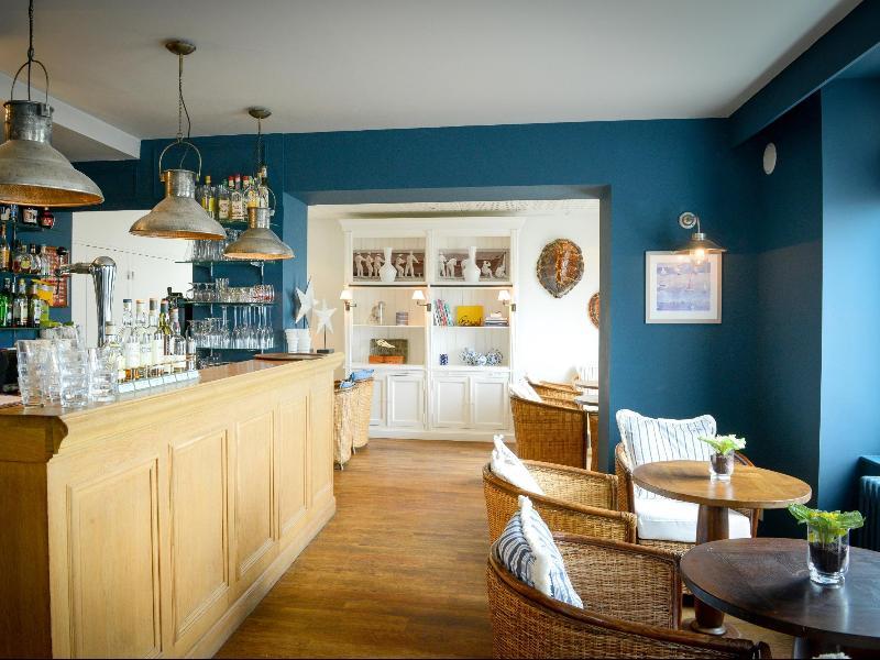 Hotel Restaurant Des Isles บาร์เนอวีย์-แกร์เตอเร ภายนอก รูปภาพ